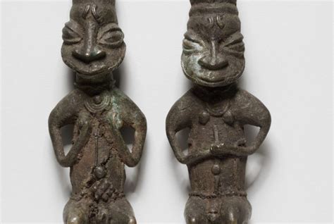  Cabeça de Ifá! Uma Exploração da Escultura Yoruba e sua Conexão com o Divino